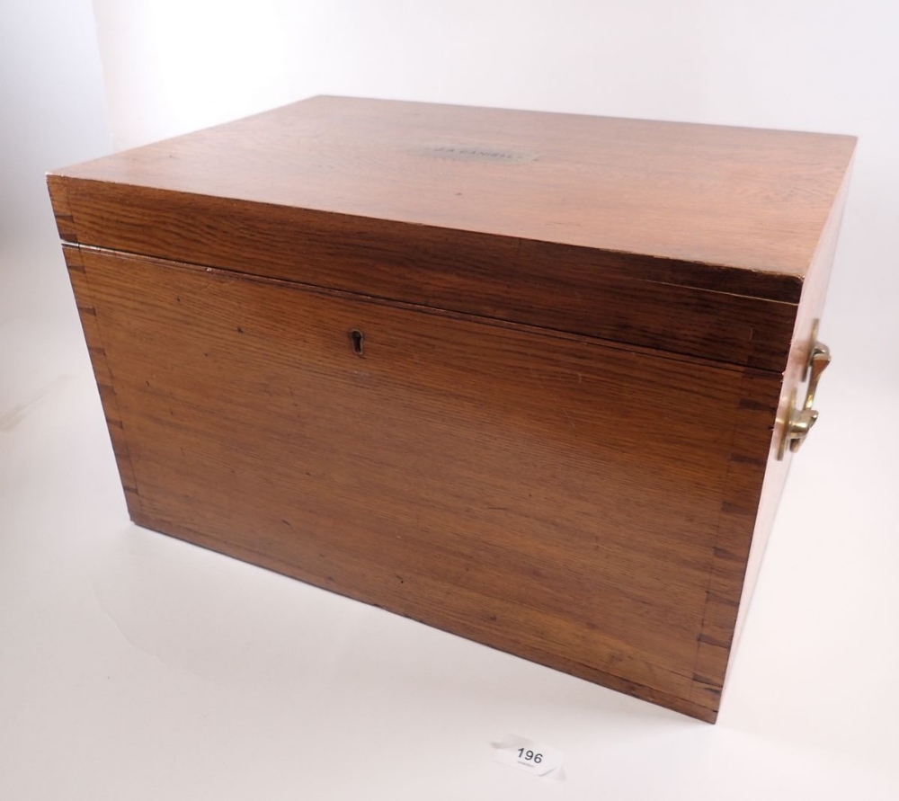 An Edwardian oak cutlery box with lift out trays 49 x 33 x 30cm