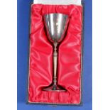 A Tewkesbury Abbey 850th Anniversary silver goblet 18/850, 1971