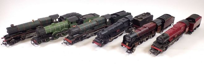 A group of six 00 gauge locomotives to include a Hornby King Richard I 6027, Hornby 8509, Hornby