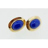 A pair of 14 carat gold oval lapis lazuli earrings, 1.5 x 1cm, 3.7g