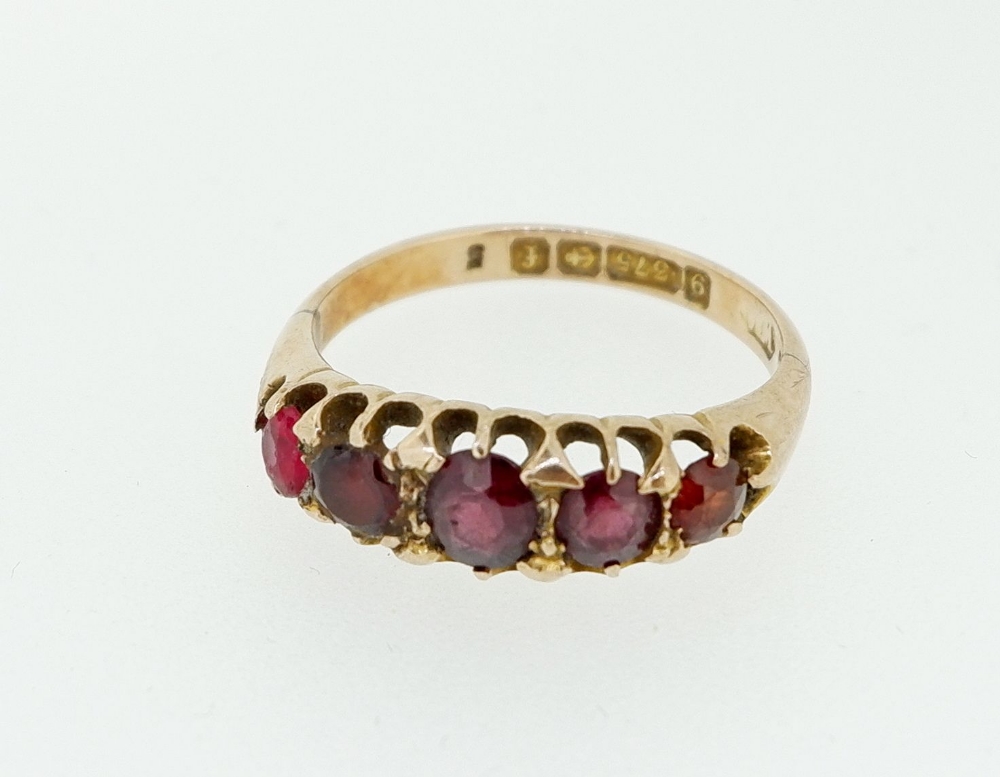 A Victorian 9 carat gold five stone garnet ring, size L - Image 2 of 5