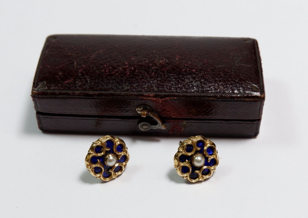 A pair of Edwardian gold and blue enamel stud earrings set pearls (unmarked) 3.3g, 1-2cm diameter - Image 2 of 2