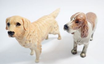 A Beswick Golden Retriever and a spaniel, 13.5cm tall