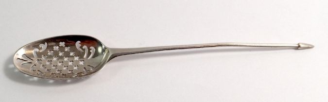 A Georgian silver mote spoon, 13.5cm