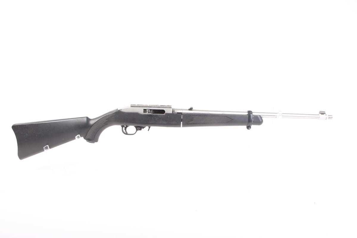 Ⓕ (S1) .22 Ruger 10/22 Takedown, 19 ins stainless steel barrel threaded for moderator, Raised bead