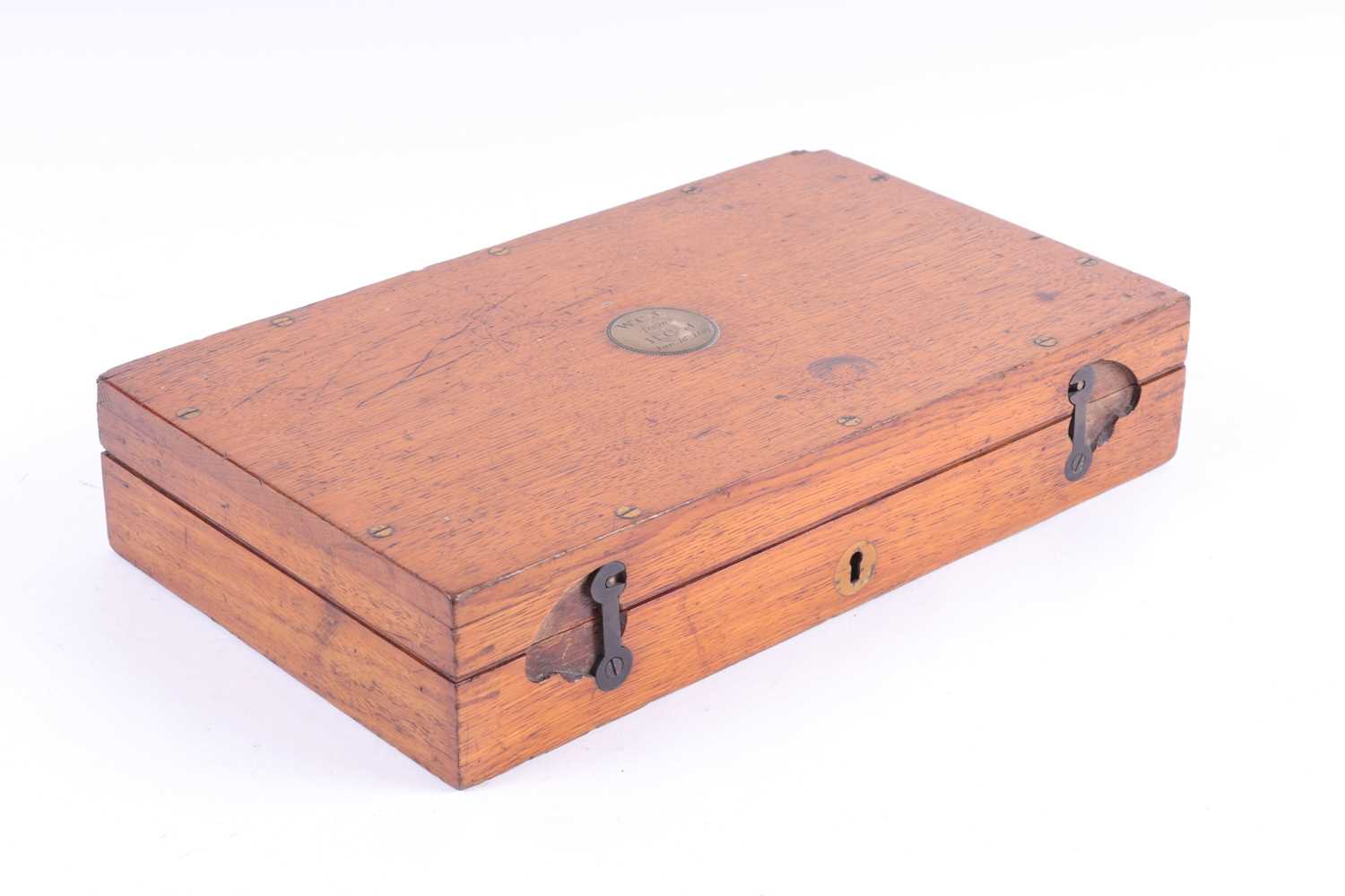 An oak pistol case, blue baize fitted interior, max. internal depth 1½ ins11½ x 6 1/16 ins - Image 5 of 6