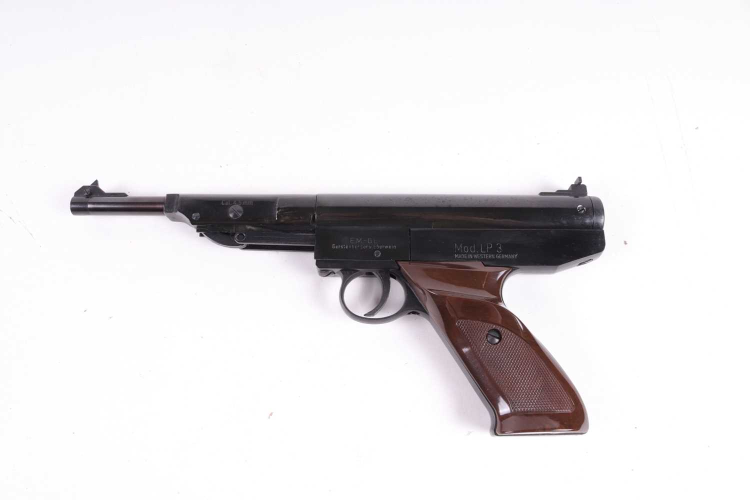 .177 EM-GE Mod. LP3 break action air pistol, open sights, no. 15817, in original box with - Image 2 of 4