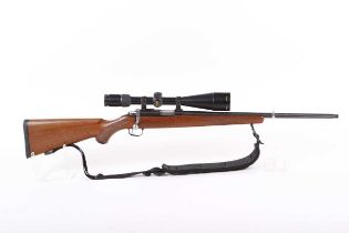 Ⓕ (S1) .22 Ruger 77/22 bolt-action rifle, 20 ins screw-cut barrel, 10 shot rotary magazine,