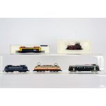 Continental Outline Electric N Gauge Locomotives, Kato 137-1302, Spanish Renfe 269-092-3 in yellow/