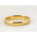 A 22ct gold wedding band, of D shape, ring size O, 3.6mm wide, 5.8g