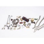 A small collection of silver and gold jewellery, including 13g 9ct gold in brooches and necklaces,
