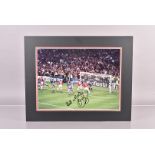 Manchester United 1999 Champions League winners signed and mounted photo, depicting Ole Gunnar