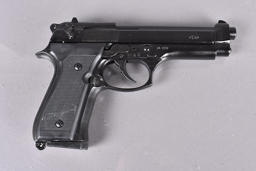 A BBM Bruni Mod. 92 8mm blank firing pistol, stamped UK 2012 to the side, looks to be unused, with