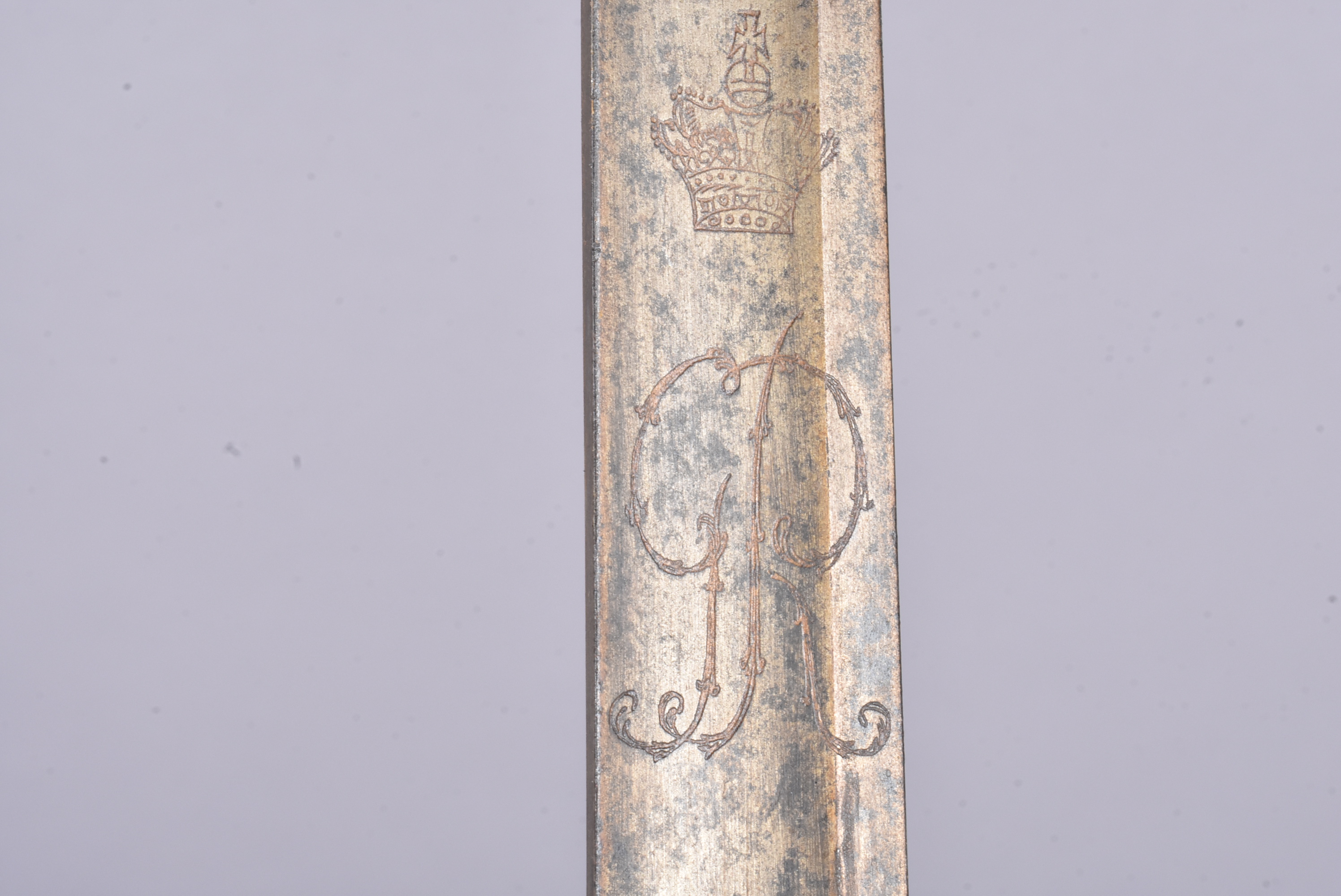 A 1796 Model Artillery Officers sword, with 82cm long blade, with Crowned GR Cipher, with - Image 4 of 8