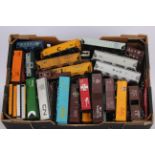 American HO gauge assorted makes of unboxed Freight cars , comprising open and loaded gondolas