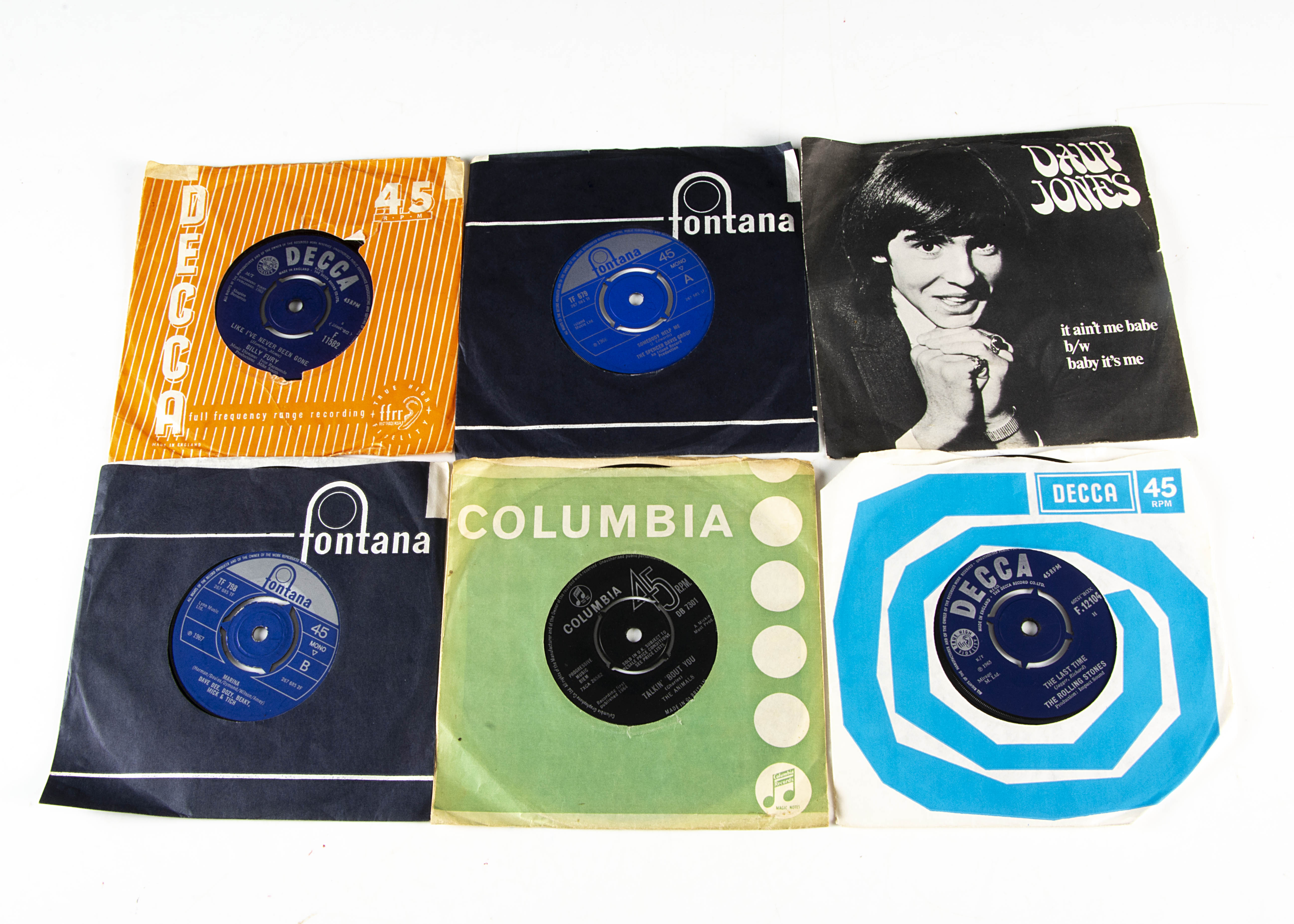 Sixties 7" Singles, approximately four hundred 7" Singles, mainly from the Sixties with artists