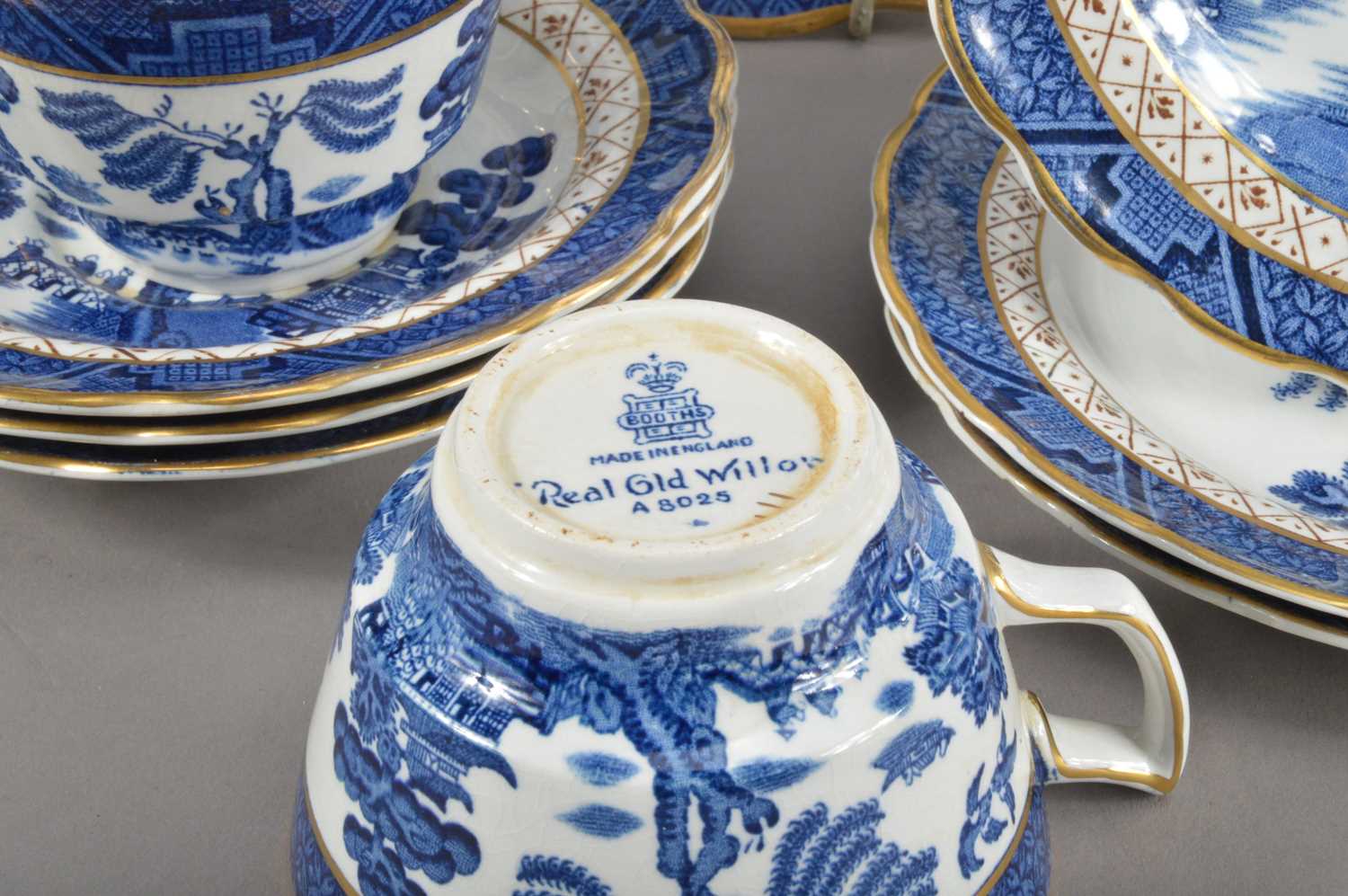 A collection of ceramic Booths 'Real Old Willow' transferware items, - Image 3 of 4