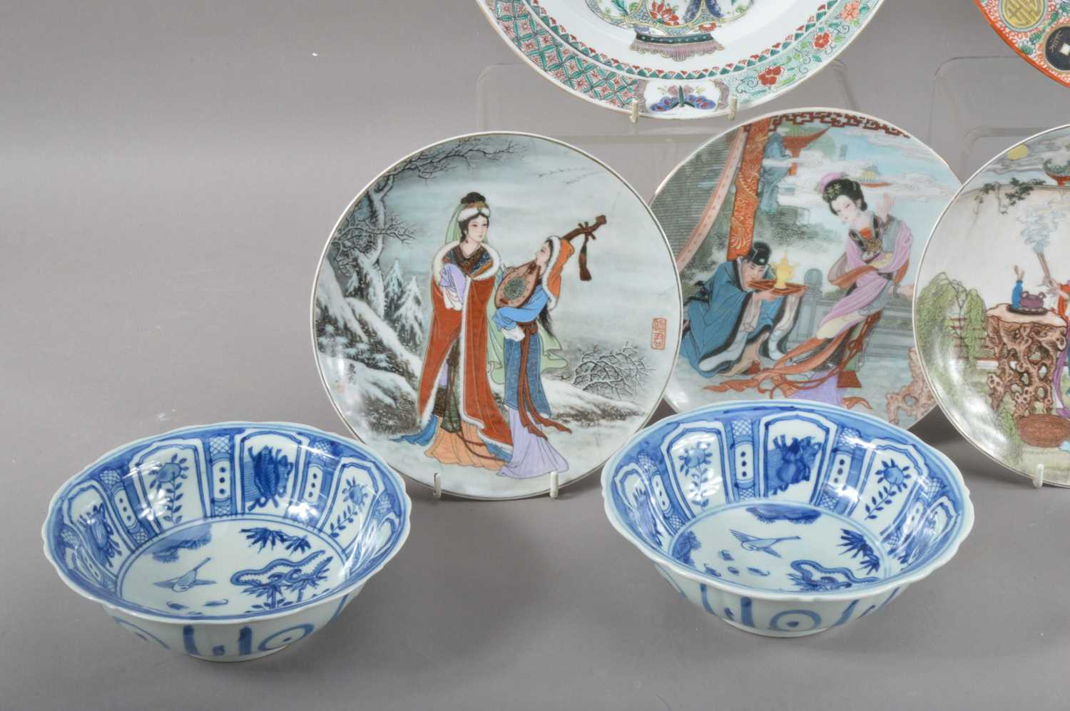 A collection of 20th century Chinese porcelain and ceramic items, - Image 2 of 3