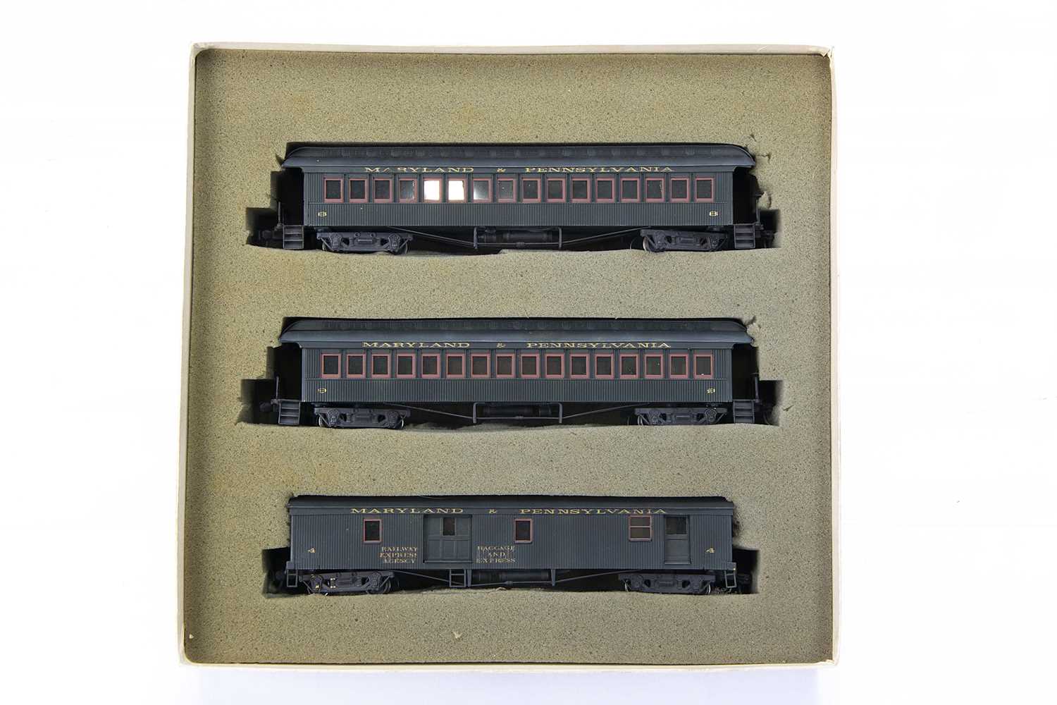 Gem Models H0 Gauge SH-IIIS 'MA & PA' Passenger Cars (Three Car Set),