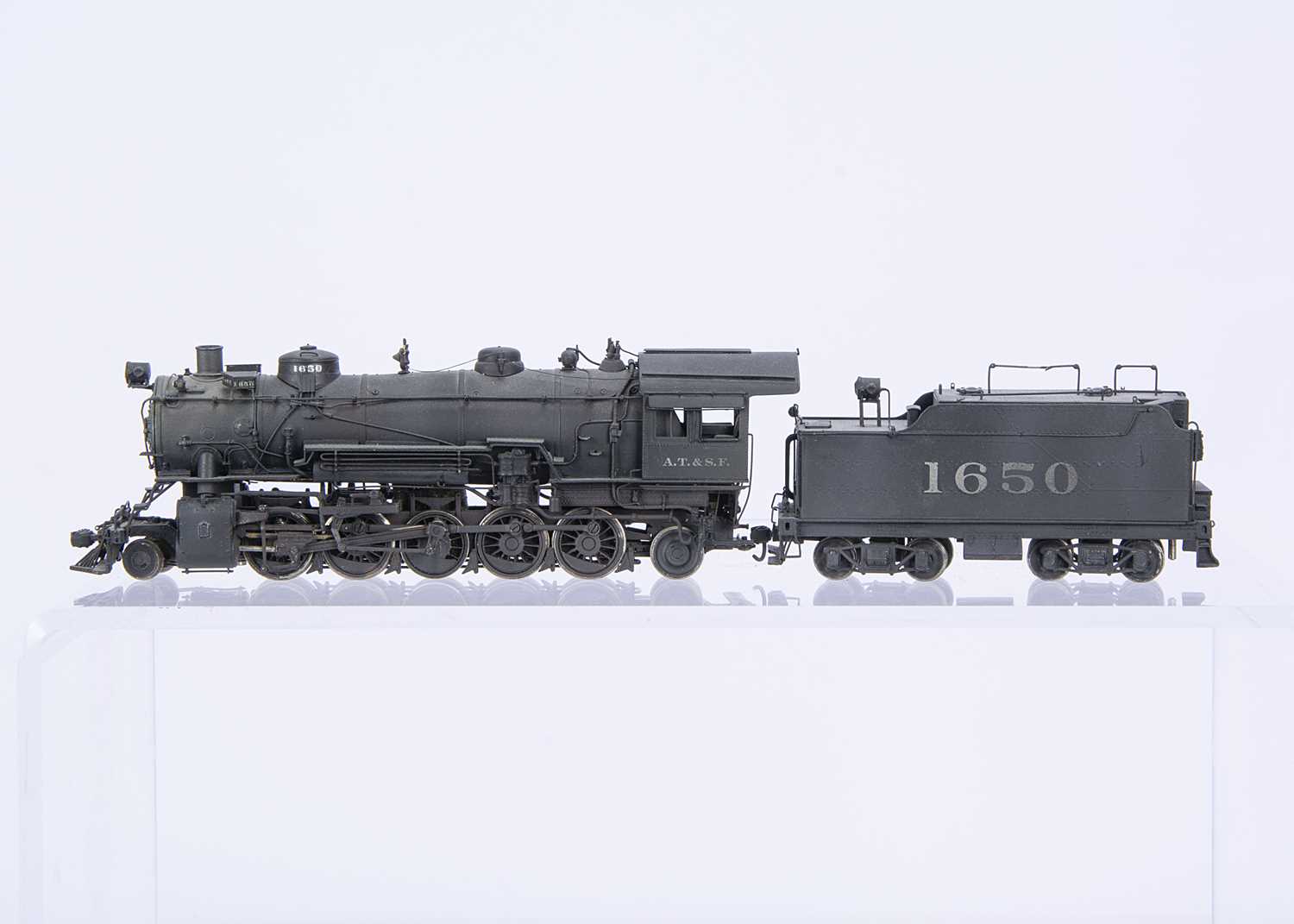 Hallmark Models Inc H0 Gauge A.T. & S.F. 9,000 Series 2-10-2,