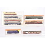 N Gauge German Electric Locomotive and Coaching Stock,