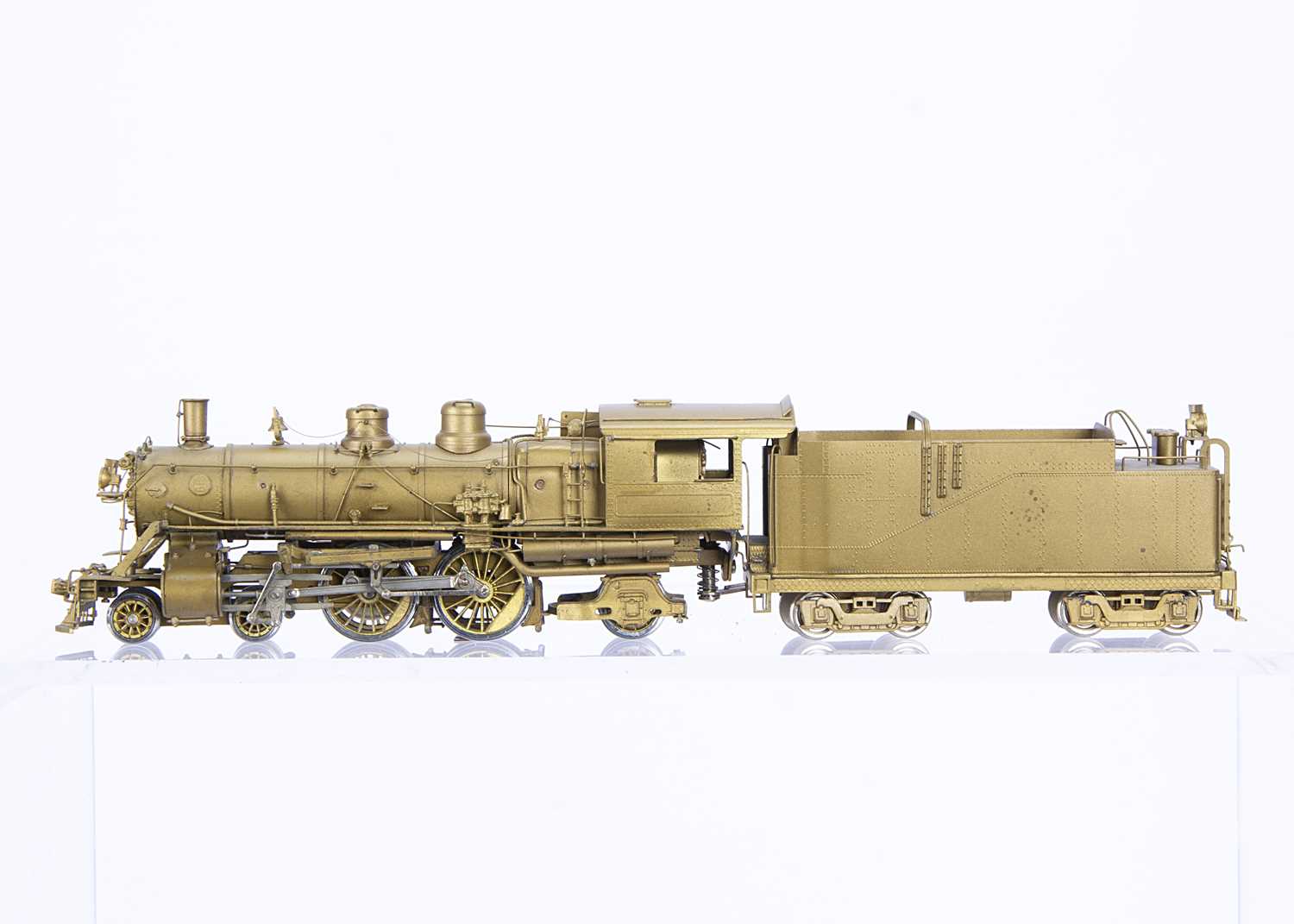 N J International Inc Custom Brass H0 Gauge Great Northern Class K 4-4-2,