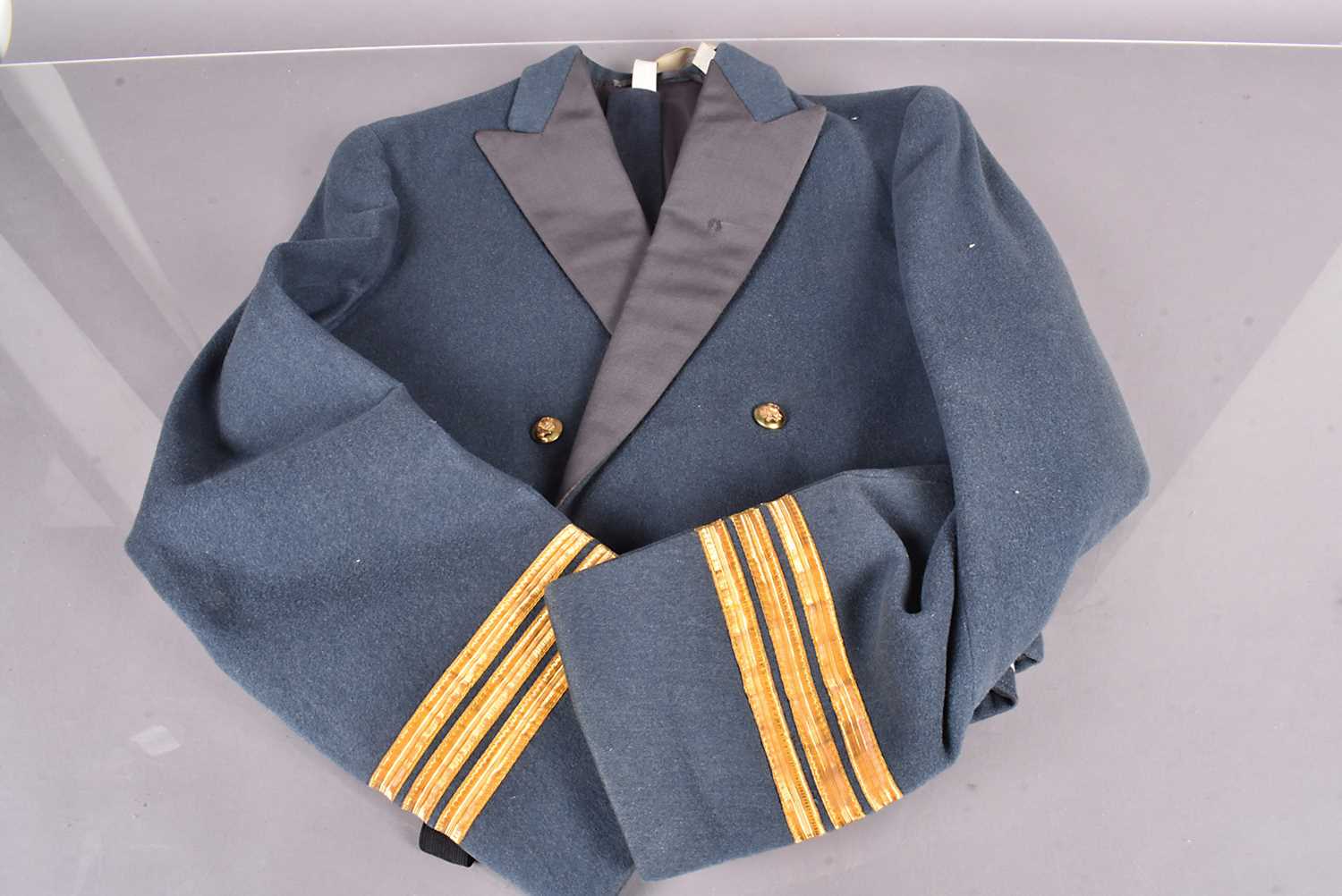 A 1960s Flight Lieutenant's Uniform,