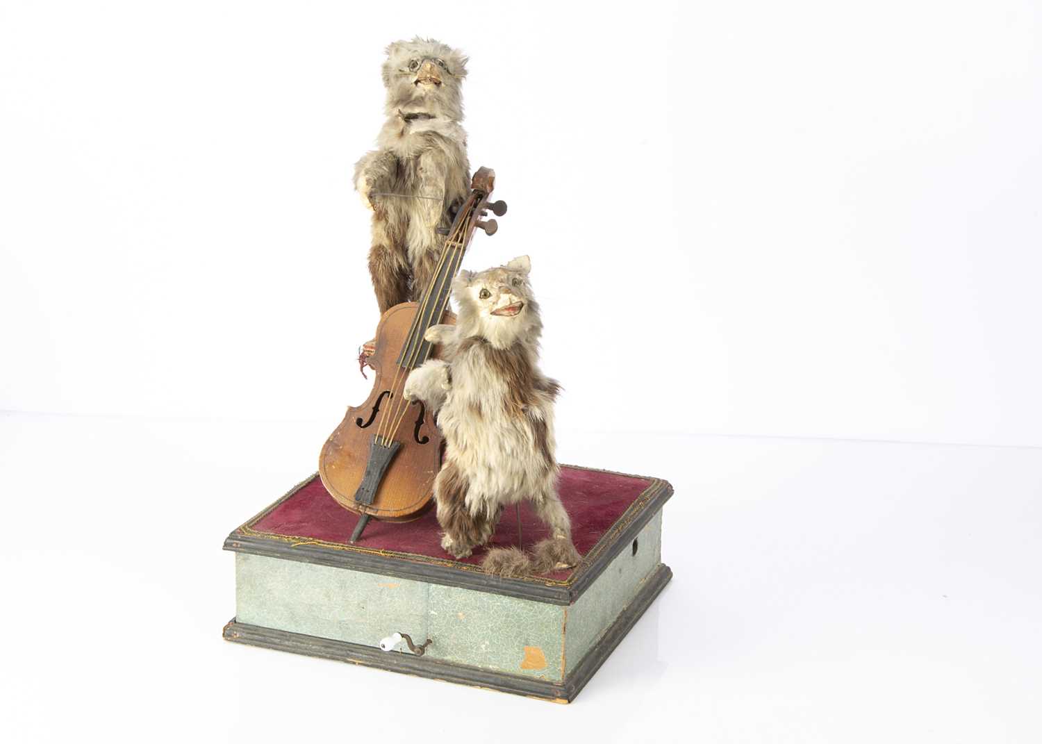 A French manivelle musical cat automaton late 19th century,