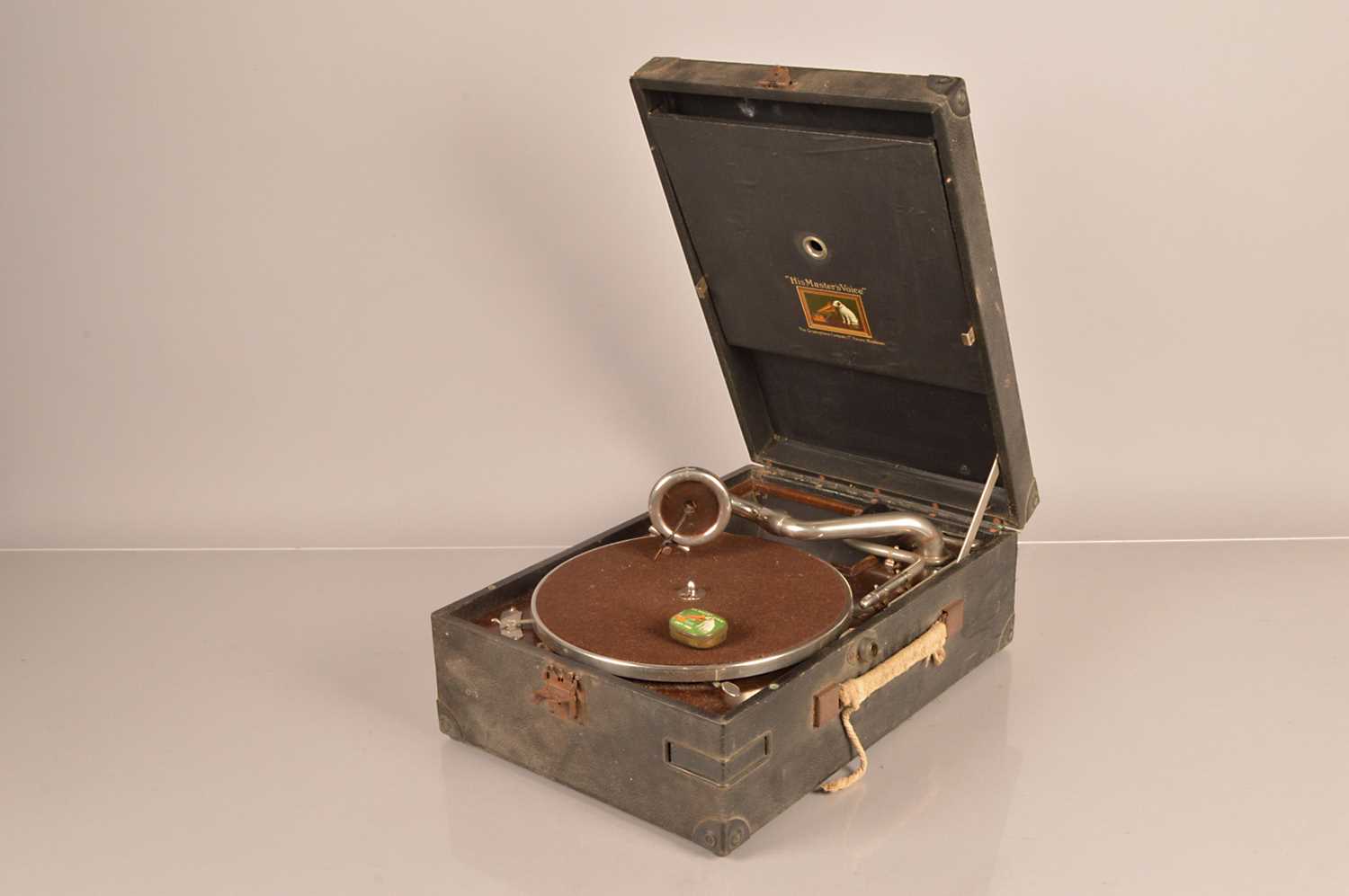 Portable gramophone,