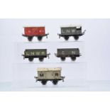 Early Hornby 0 Gauge Pre-Grouping Freight Stock (5),