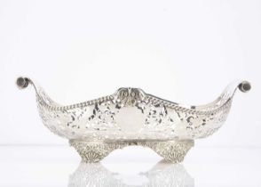 A good quality Edward VII silver bread basket by George Nathan & Ridley Hayes,