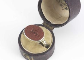 An antique oval intaglio ring,