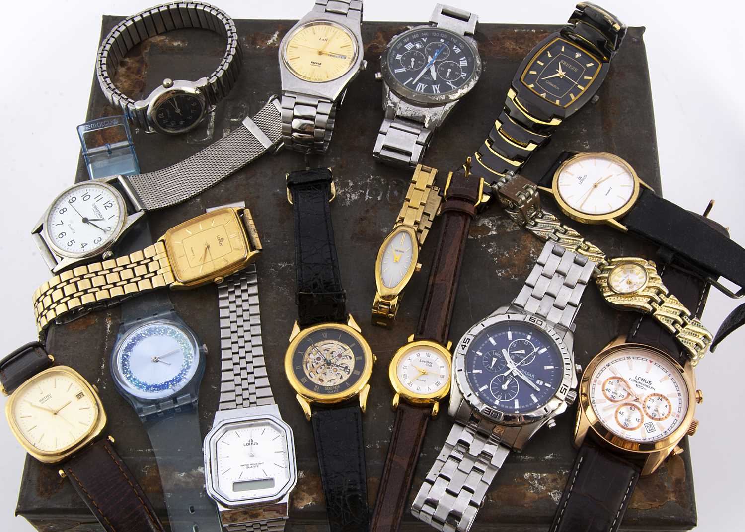 A collection of modern fashion watches, - Image 2 of 2