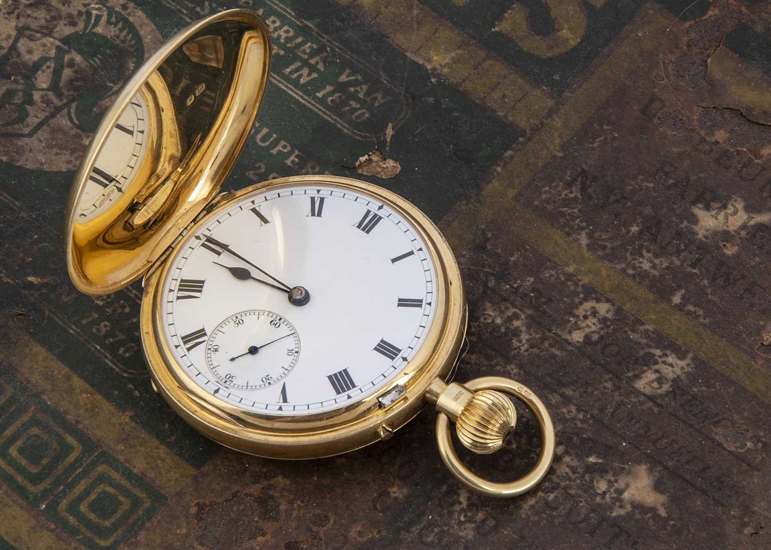 An early 20th century full hunter 18ct gold pocket watch from Goldsmiths & Silversmiths, - Image 2 of 6
