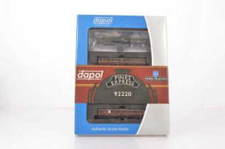 Dapol N Gauge Pines Express Train Pack,