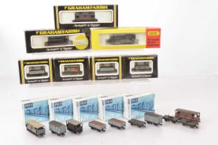 N Gauge Steam Tank Locomotives and Goods Wagons (17),