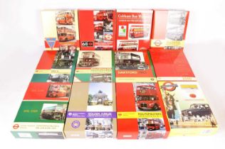 Exclusive First Editions Bus Sets and Gift Sets (14),