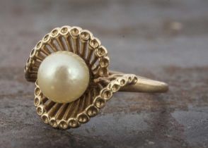 A continental 14ct cultured pearl dress ring,
