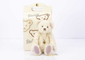 A Steiff limited edition The Queen of Hearts (Diana Memorial) teddy bear