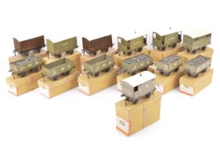 Bassett-Lowke 0 Gauge boxed LMS Goods wagons (13),