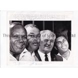 JOE LOUIS AUTOGRAPH A 10" X 8" b/w Press photo 20/5/1965 of Walcott, Louis, Braddock and Clay with a