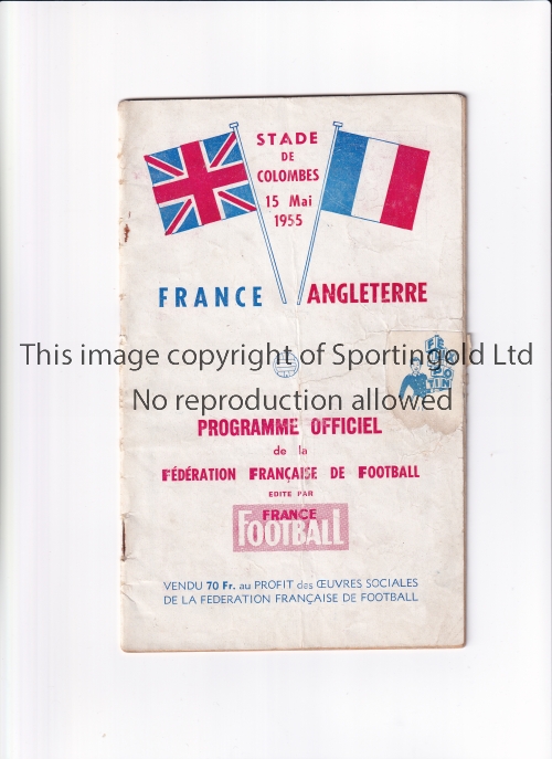 FRANCE V ENGLAND 1955 Programme for the match in Paris 15/5/1955, slightly creased. Generally good
