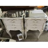 No Reserve - A pair of white and gilt painted beds