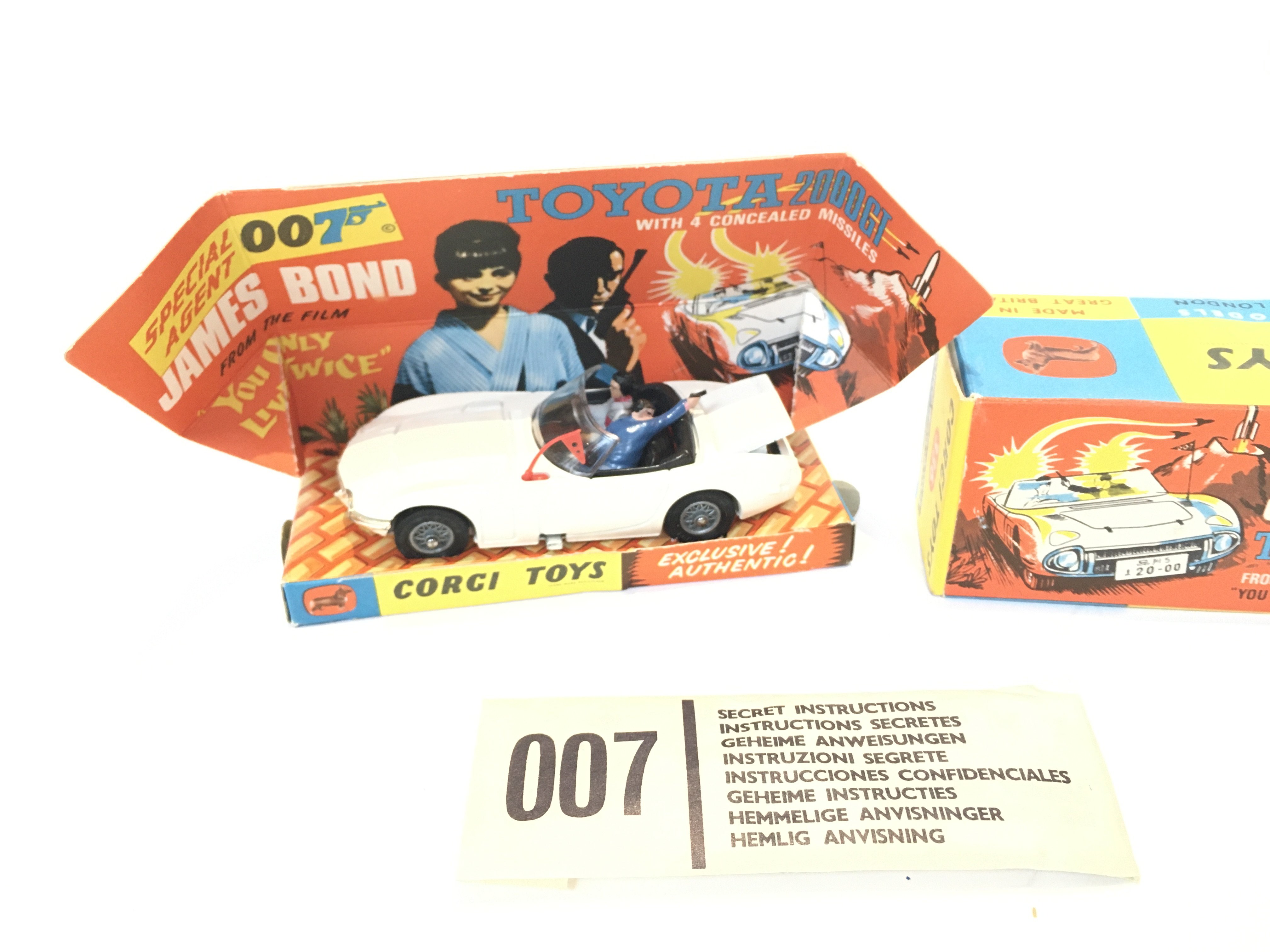 A Boxed Corgi James Bond Toyota 2000 GT #336. With - Image 2 of 4