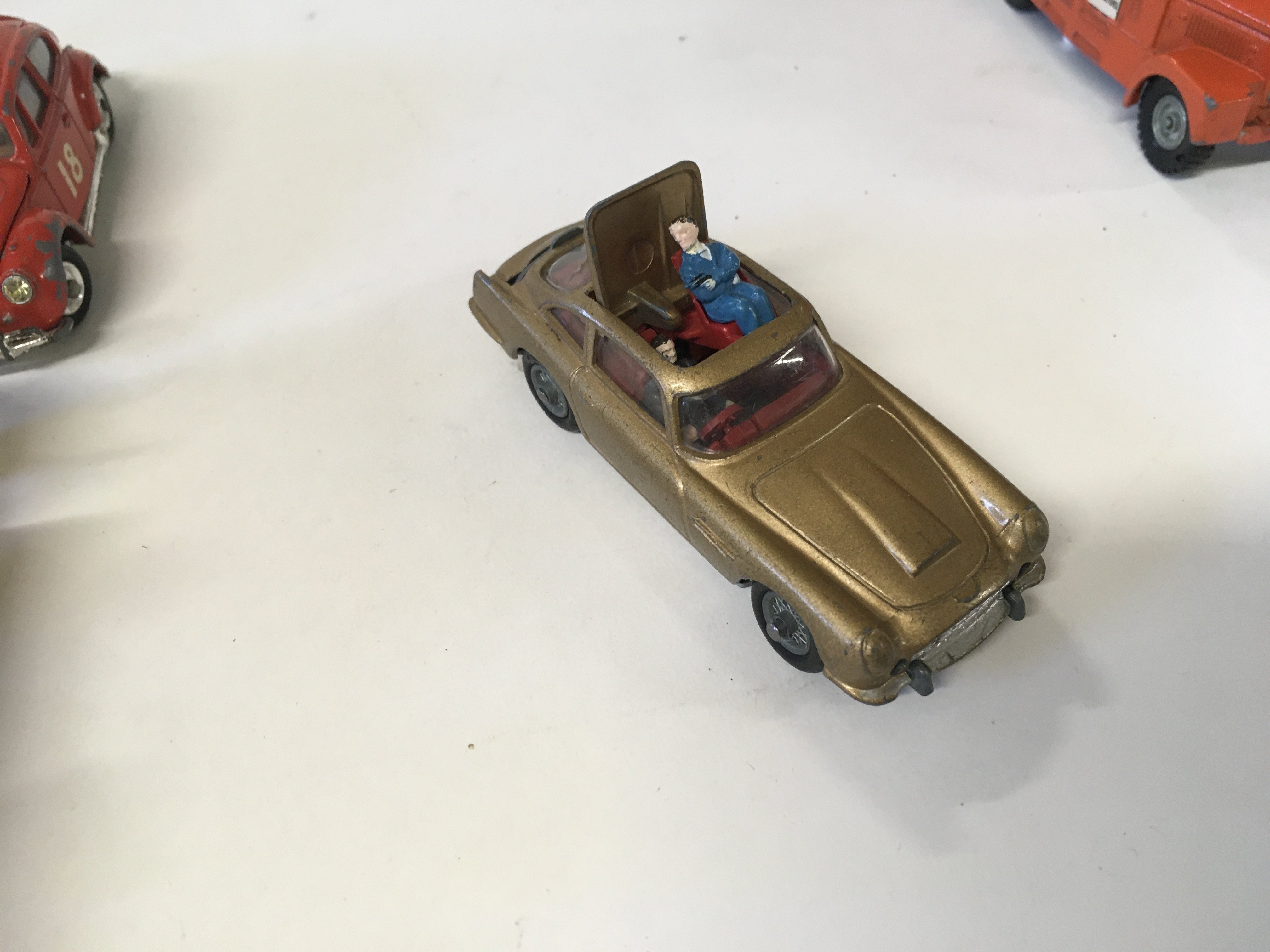 A collection of Playworn 18 diecast model vehicles by Matchbox..corgi..Husky. Includes golden - Image 2 of 4