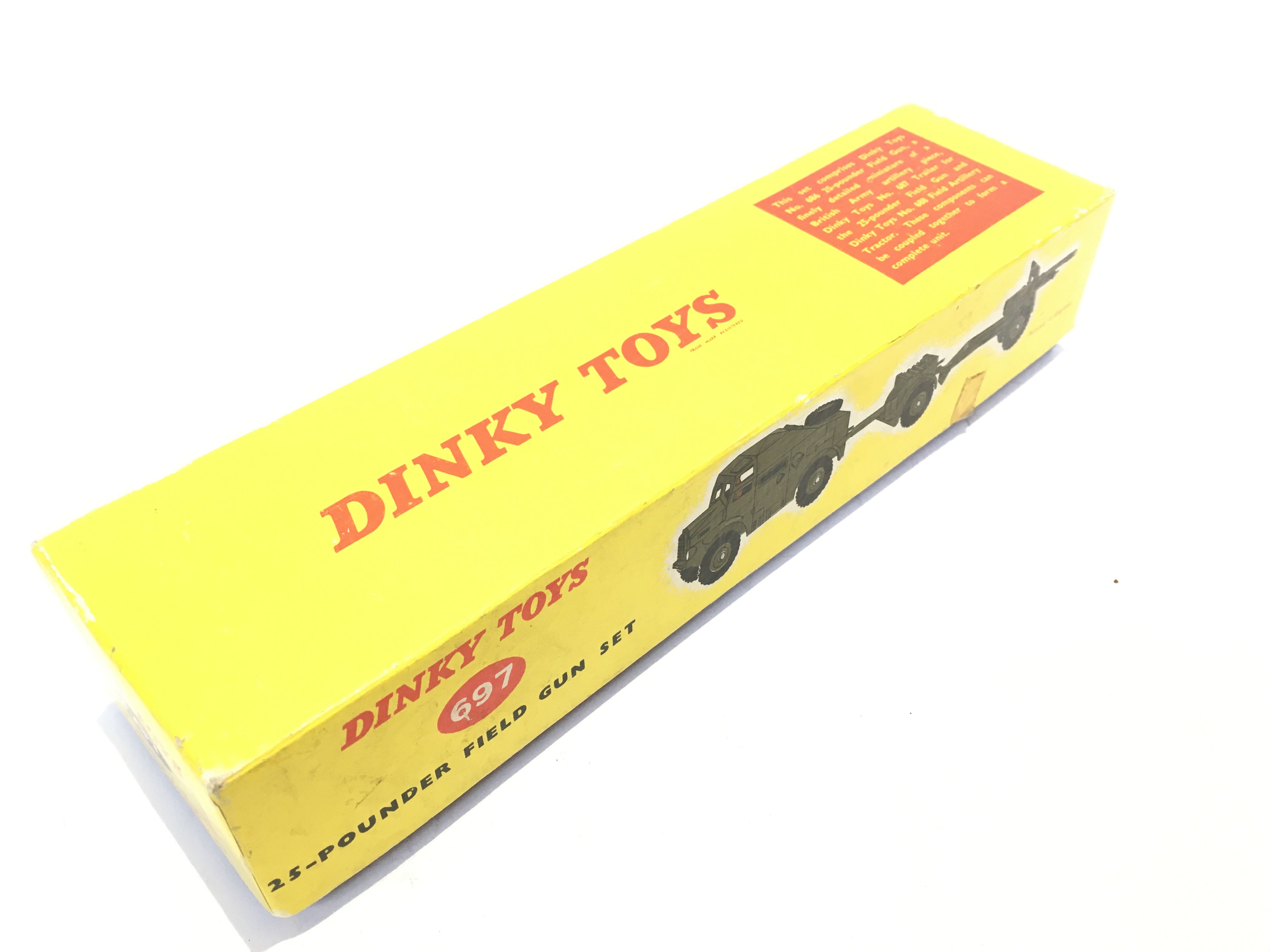 A Boxed Dinky 25-Pounder Field Gun Set #697. - Image 3 of 3
