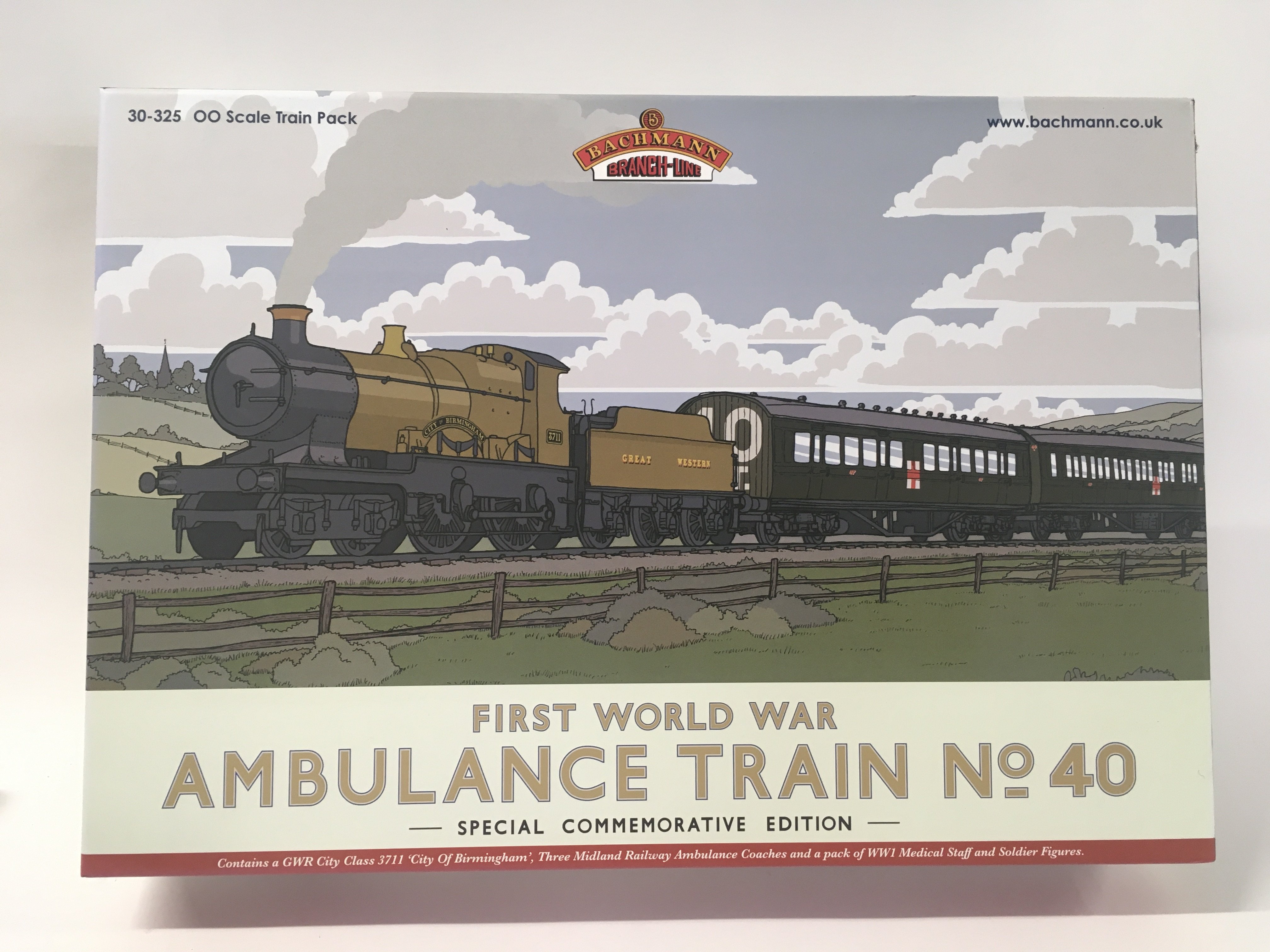 Boxed Bachmann First World War Ambulance Train Set