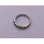 18ct white gold 5 stone diamond 1/2 loop ring. Siz