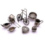 A small collection of hallmarked silver and sterli