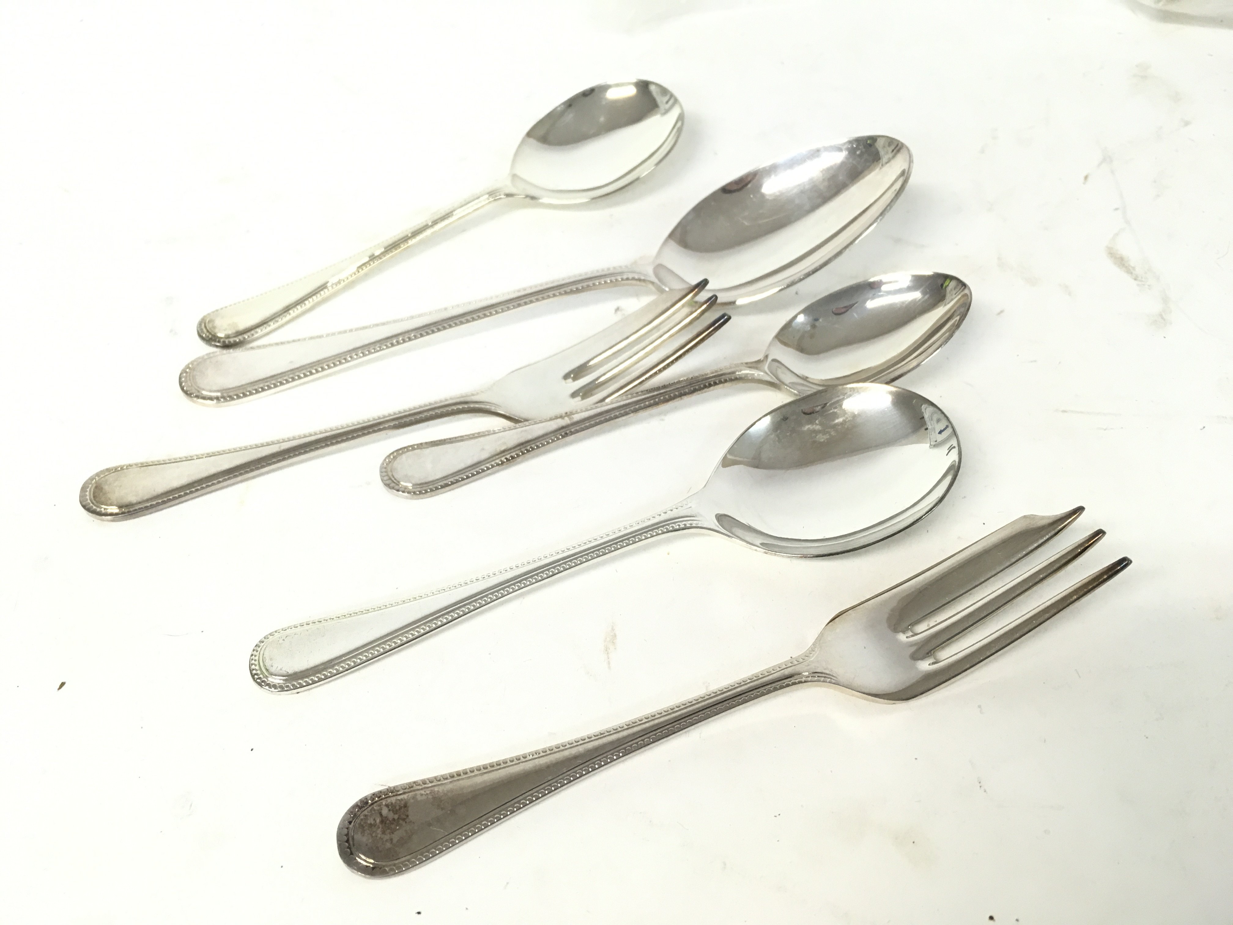 Stainless steel and plate cutlery - Image 2 of 2